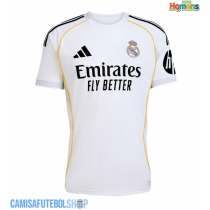 Camisa de time de futebol Real Madrid Dean Huijsen #24 Replicas 1º Equipamento 2025-26 Manga Curta